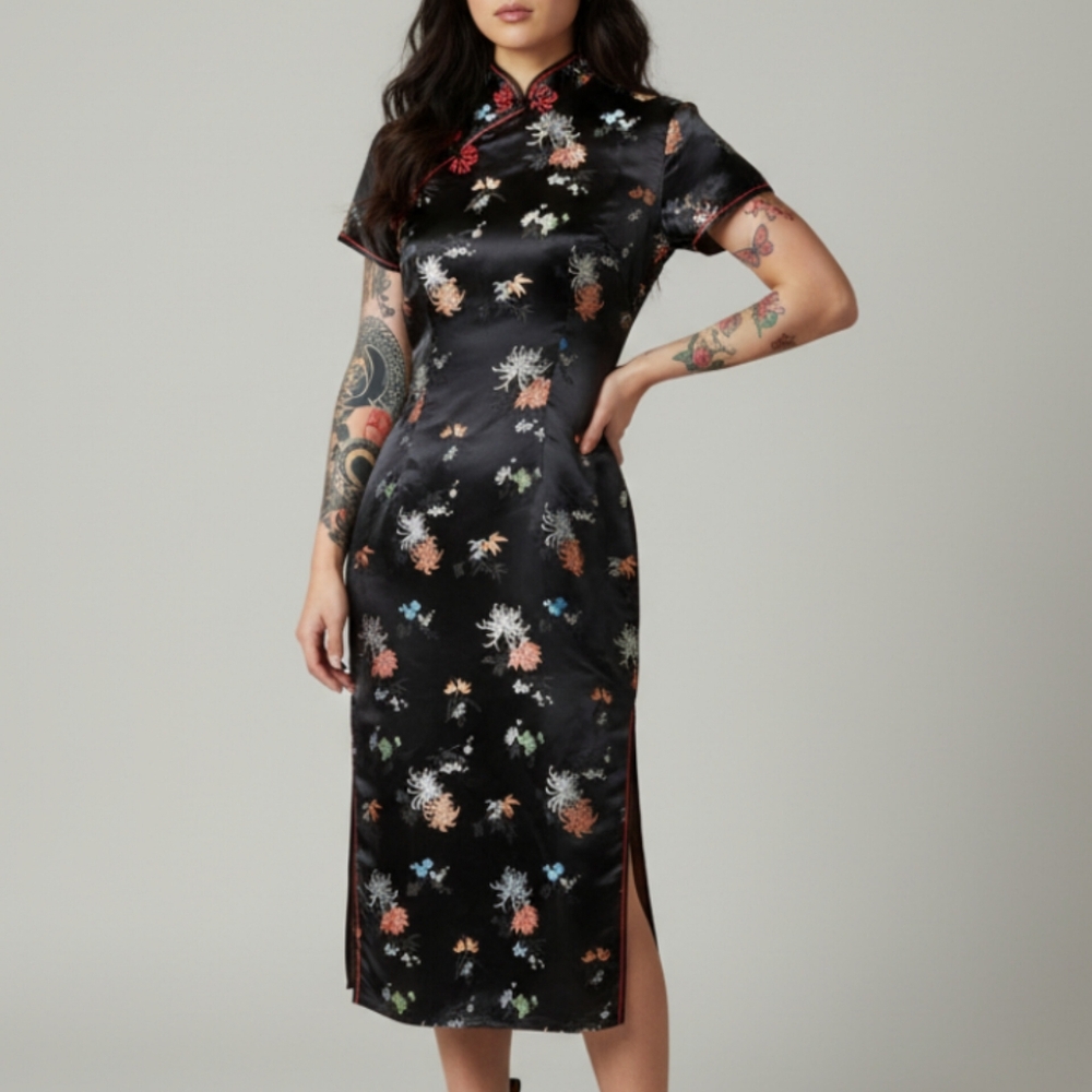Vintage Solz Squirrel Qipao / Cheongsam Black Dress – Size 36, S
